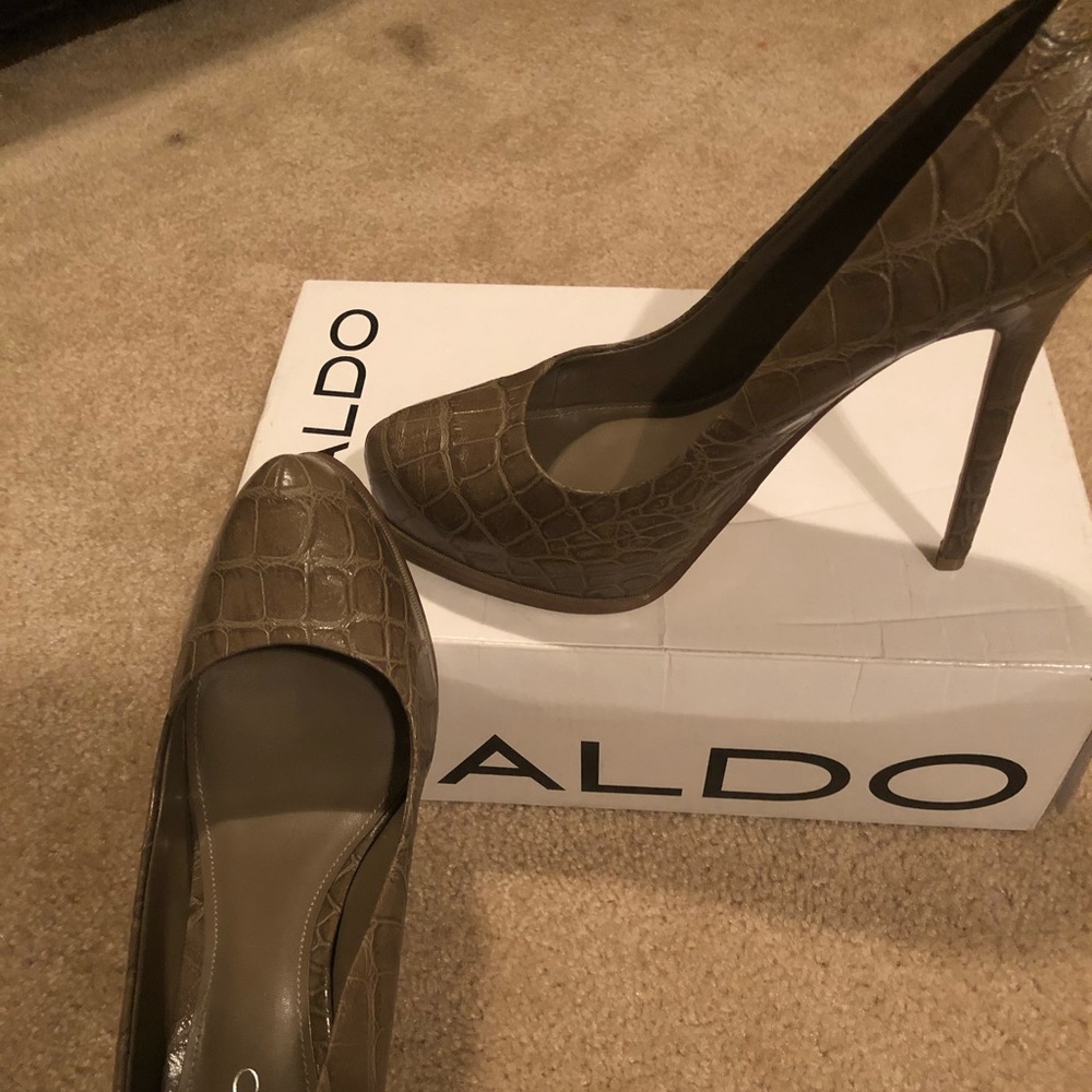 Aldo Franchette Heels/Pumps